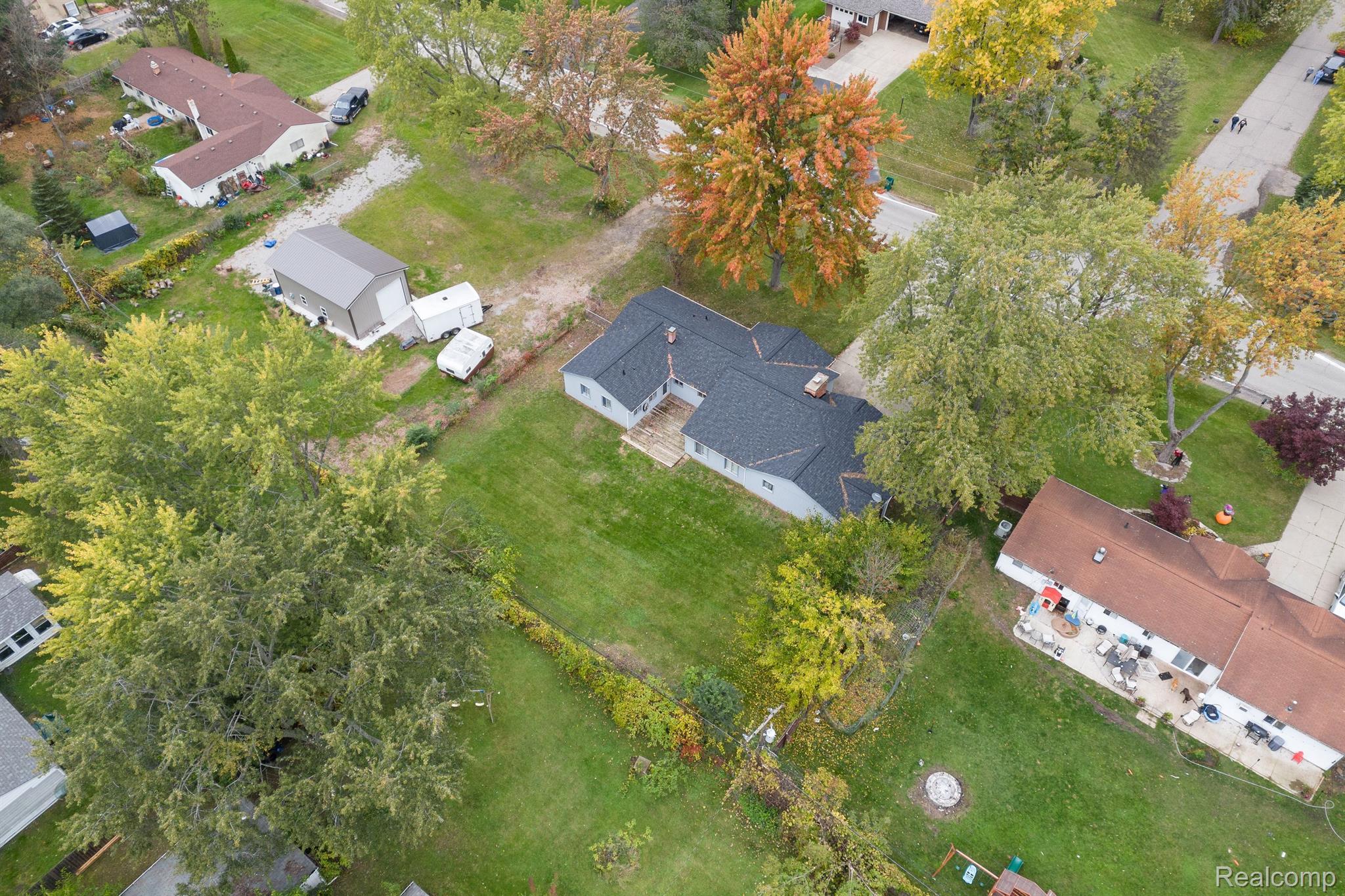 4655 Pelton Road Clarkston, MI 48346 - Photo 40 of 44 Gallery Image 40