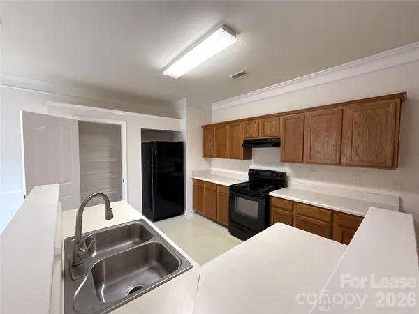 $1,850 | 2807 Forest Grove Court, Charlotte, NC 28269