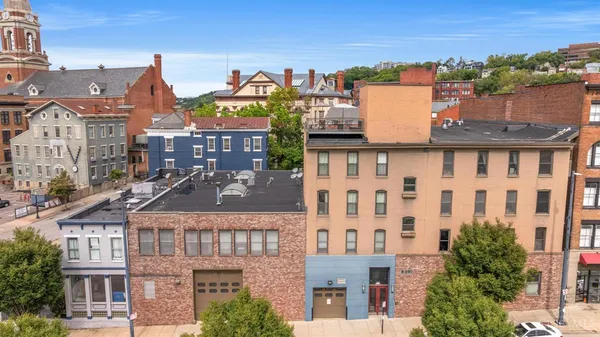 $465,000 | 512 Reading Road, Unit 203, Cincinnati, OH 45202