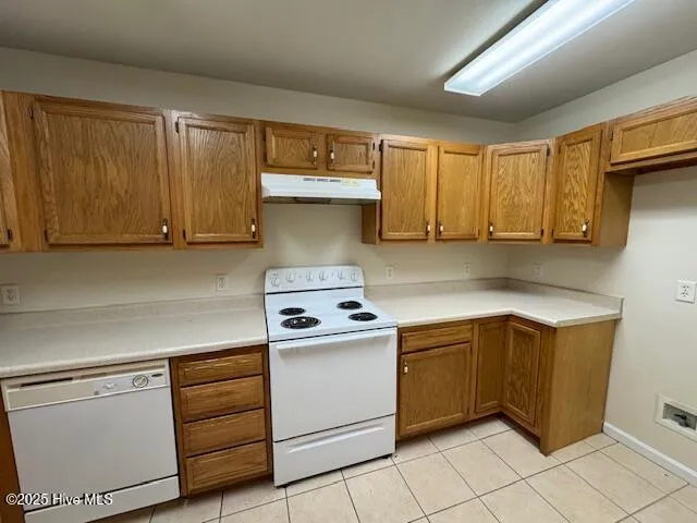 $2,100 | 7432 Thais Trail, Wilmington, NC 28411