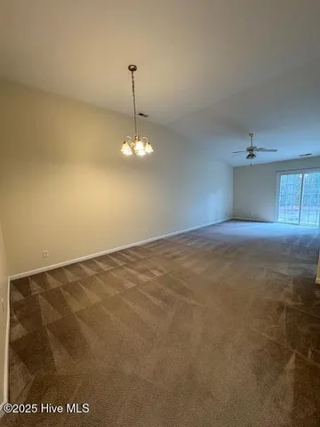 $2,100 | 7432 Thais Trail, Wilmington, NC 28411