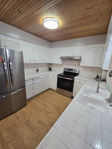 $274,900 | 617 West Granger Avenue, Unit 1, Modesto, CA 95350