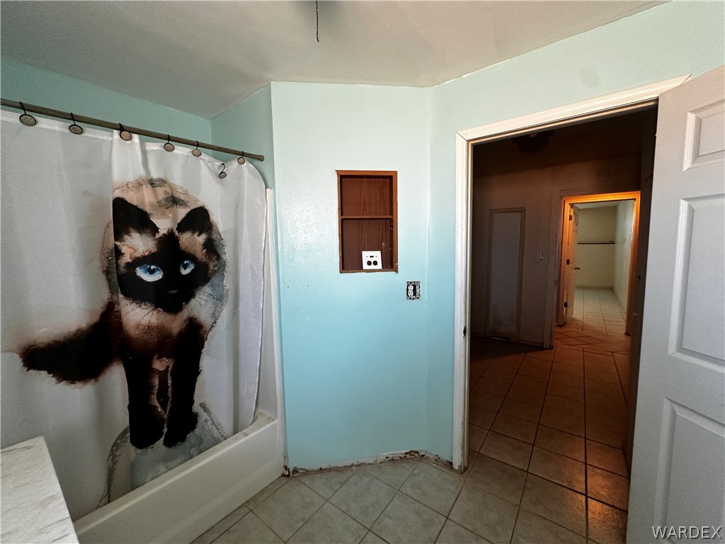 3868 Aztec Road Golden Valley, AZ 86413 - Photo 25 of 64