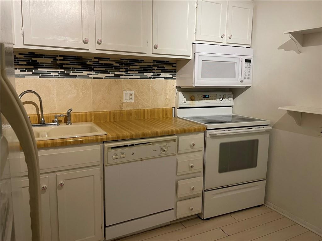 3660 Inverrary Drive, Unit 2F Lauderhill, FL 33319 - Photo 12 of 35 Photo 12