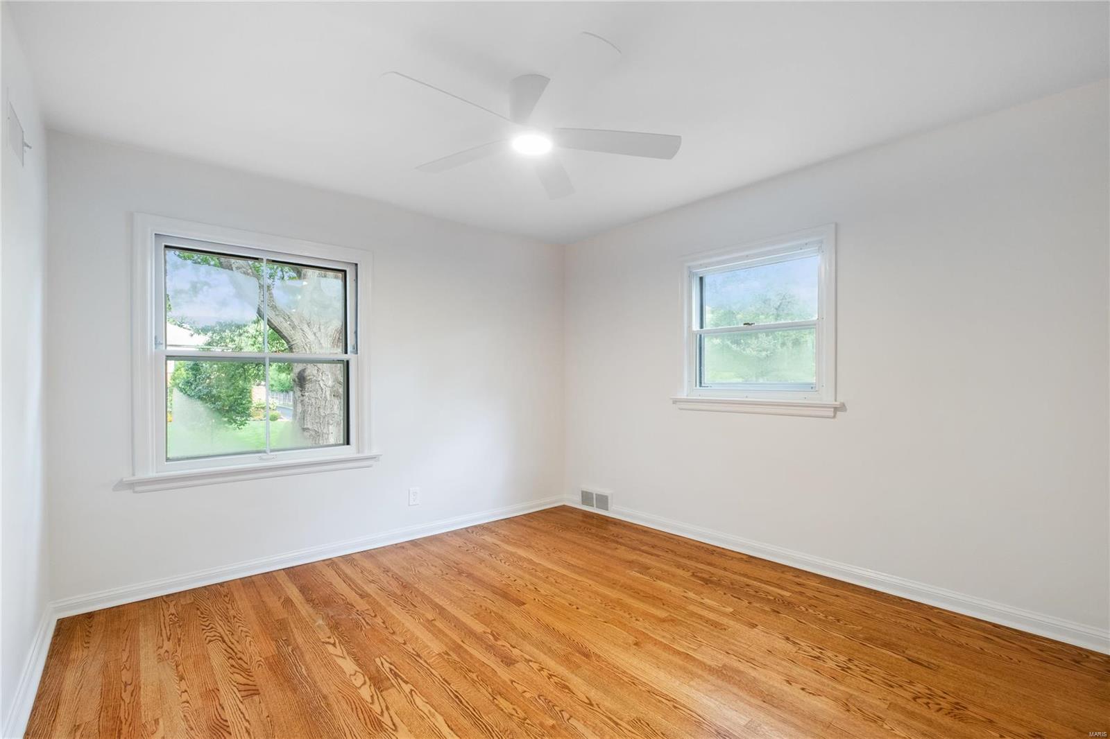 42 Pointer Lane Ladue, MO 63124 - Photo 17 of 22