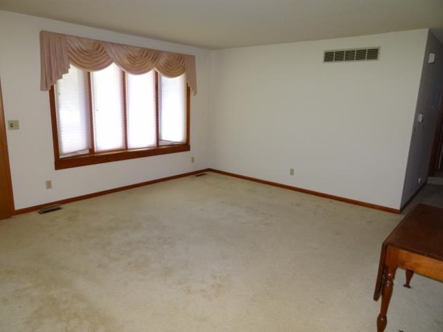 5929 East Pierceton Road Pierceton, IN 46562 - Photo 6 of 20 Gallery Image 6