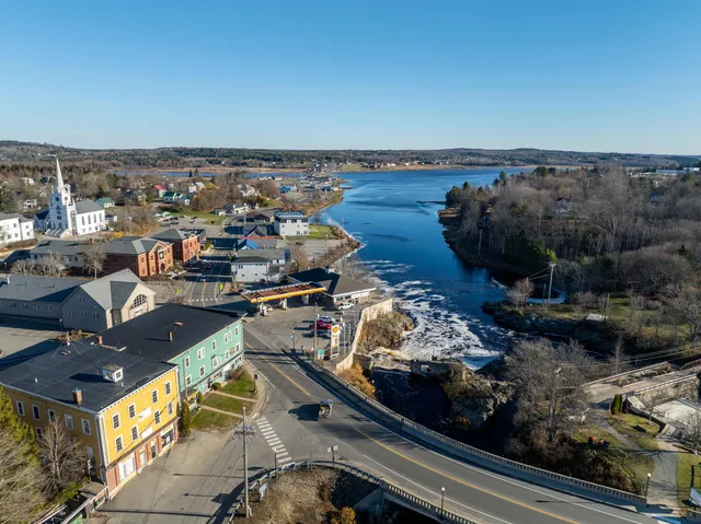 $1,000,000 | 4 Colonial Way, Machias, ME 04654