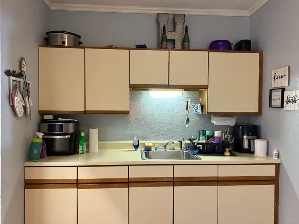 $1,000,000 | 4 Colonial Way, Machias, ME 04654