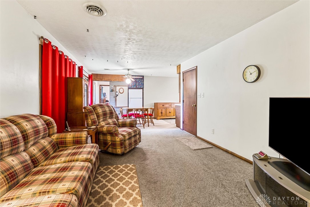 6801 Gorsuch Road Franklin, OH 45005 - Photo 11 of 51 Gallery Image 11