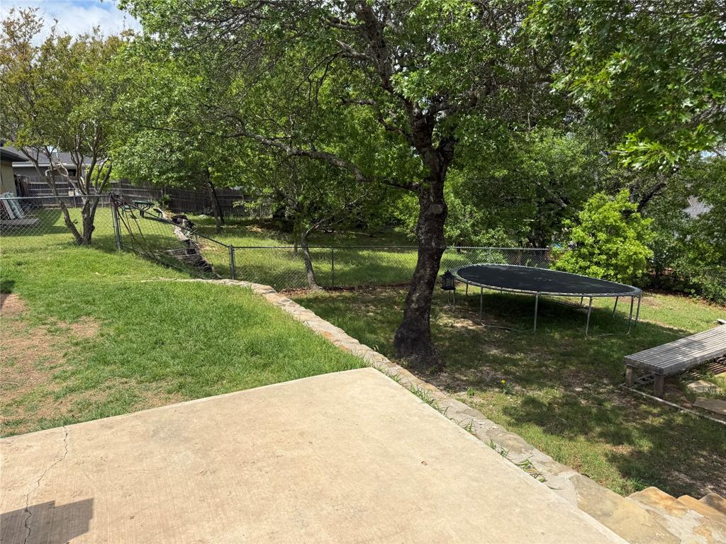 510 Ridgeway Boulevard Weatherford, TX 76086 - Photo 4 of 12