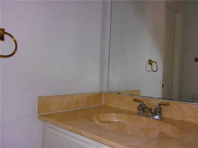 $1,200 | 6702 Everhart Road, Unit V102, Corpus Christi, TX 78413