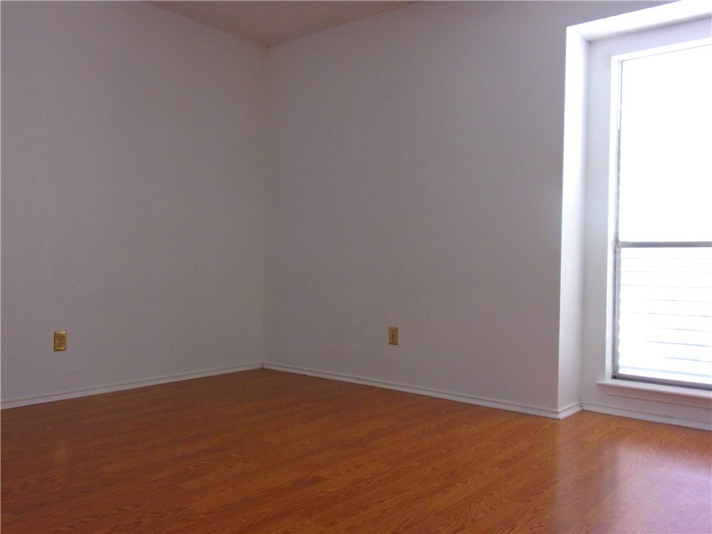 6702 Everhart Road, Unit V102 Corpus Christi, TX 78413 - Photo 23 of 32