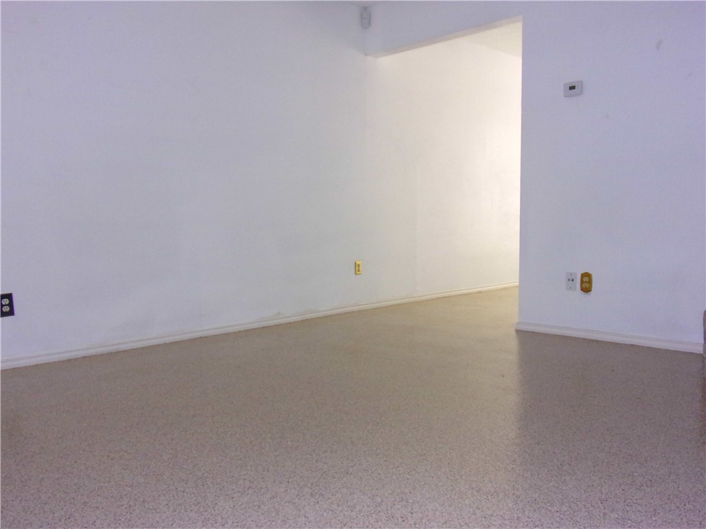 6702 Everhart Road, Unit V102 Corpus Christi, TX 78413 - Photo 10 of 32