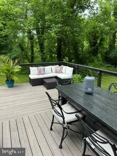 321 Tomlin Station Road Mullica Hill, NJ 08062 - Photo 6 of 21 Deck seating area