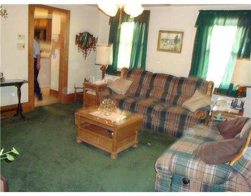 15633 West Lebanon Road Avonmore, PA 15618 - Photo 14 of 18 Living Room.
