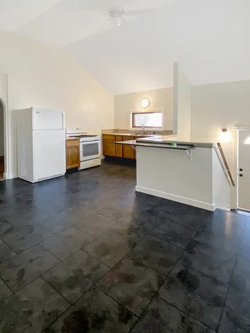 $189,900 | 11 South Lake Avenue, Fox Lake, IL 60020