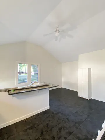 $189,900 | 11 South Lake Avenue, Fox Lake, IL 60020