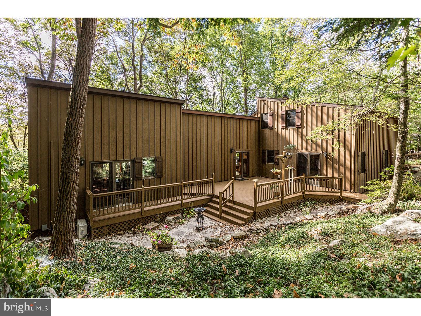 3080 Funks Mill Road Riegelsville, PA 18077 - Photo 3 of 25 Gallery Image 3