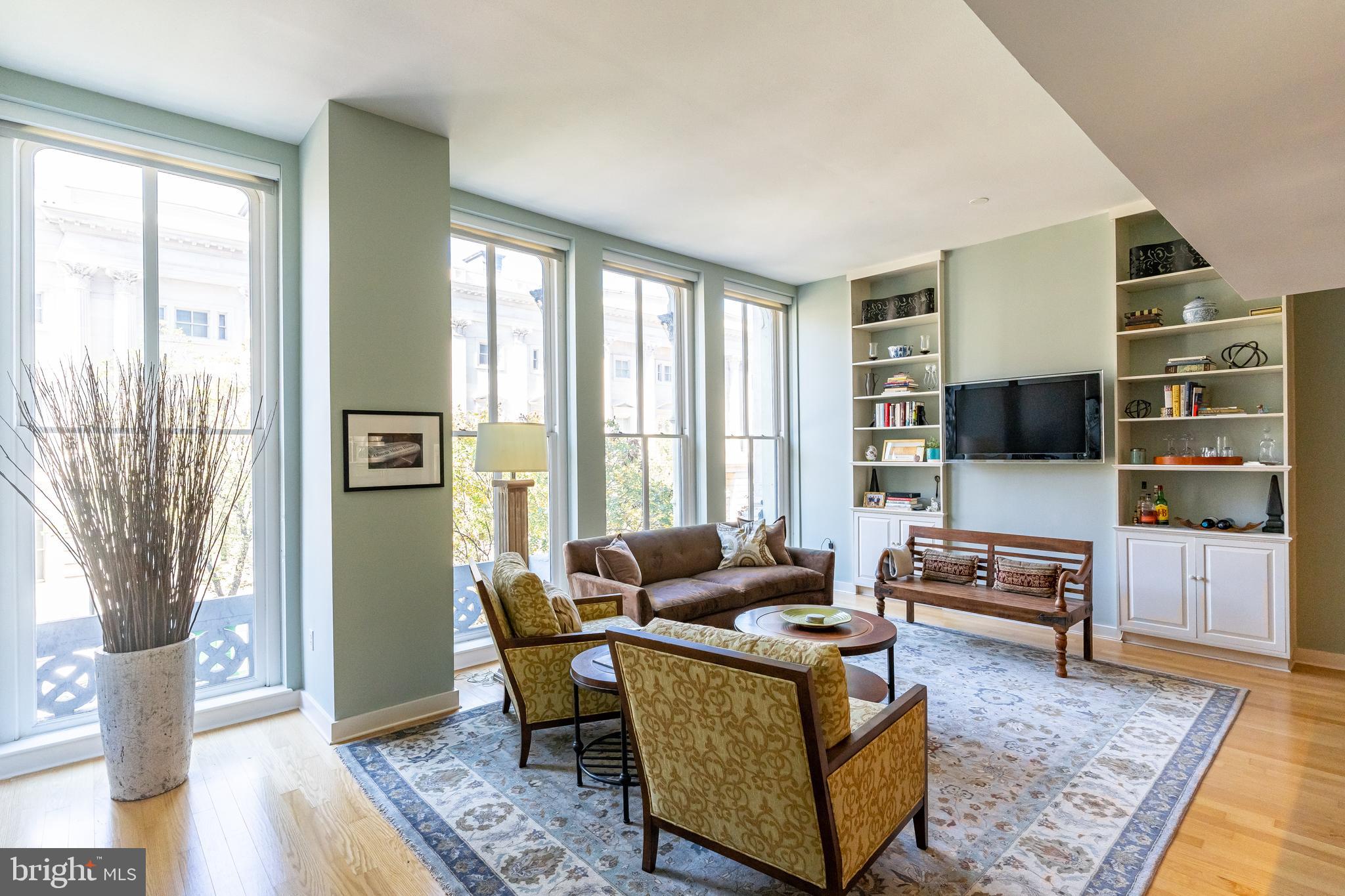 675 E Street Northwest, Unit 220 Washington, DC 20004 - Photo 1 of 37