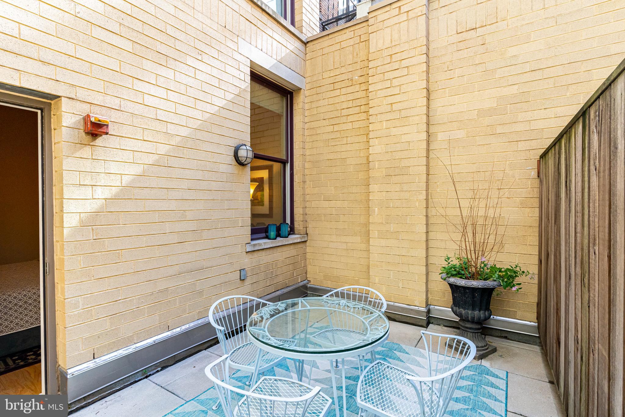 675 E Street Northwest, Unit 220 Washington, DC 20004 - Photo 28 of 37