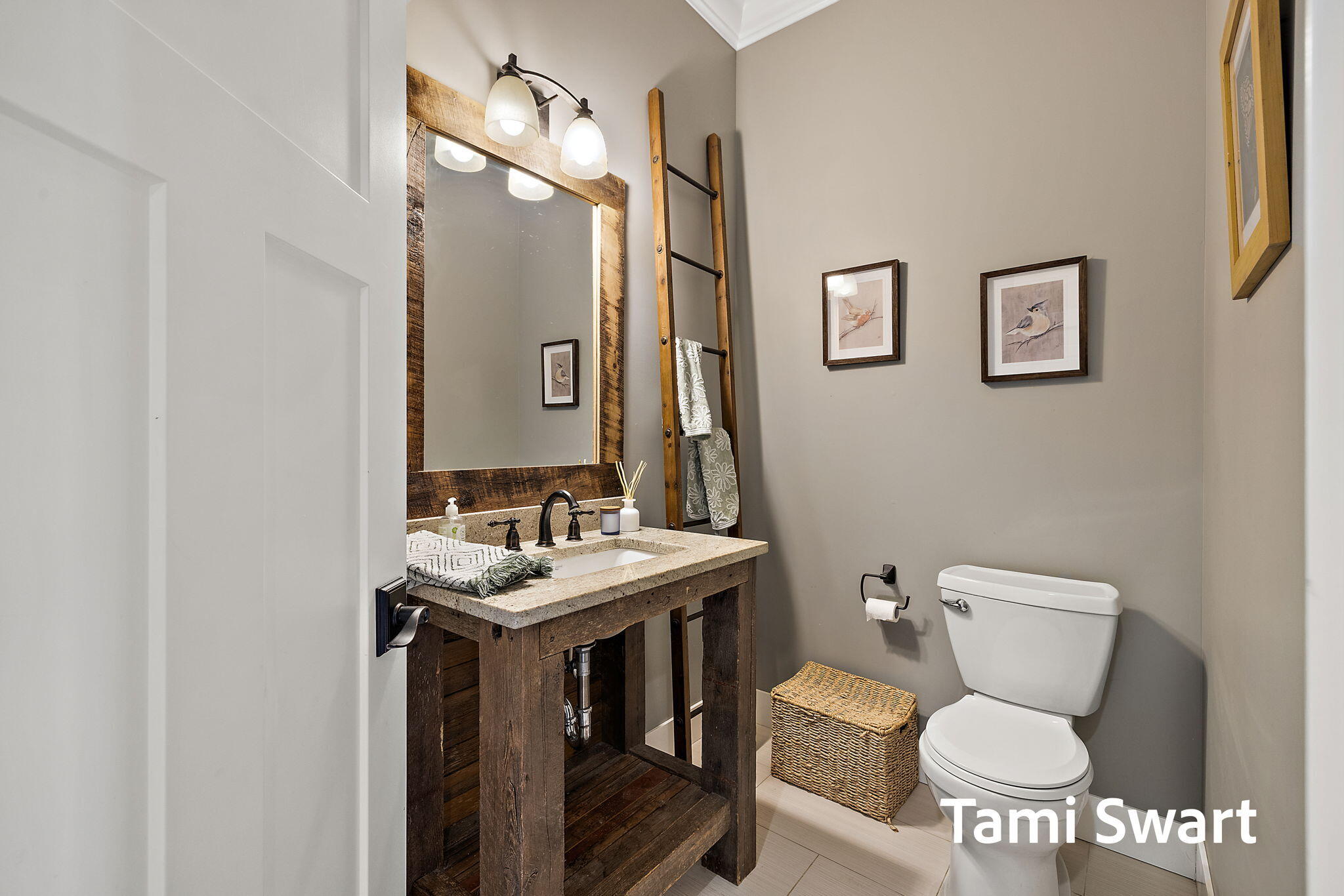 17881 West Spring Lake Road Spring Lake, MI 49456 - Photo 34 of 64 Main Floor Half Bath