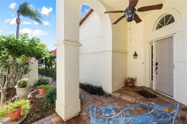 $388,000 | 4966 Clubview Court East, Bradenton, FL 34203