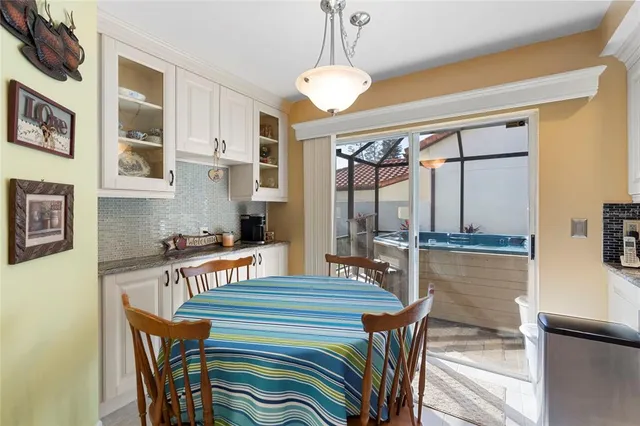 $388,000 | 4966 Clubview Court East, Bradenton, FL 34203