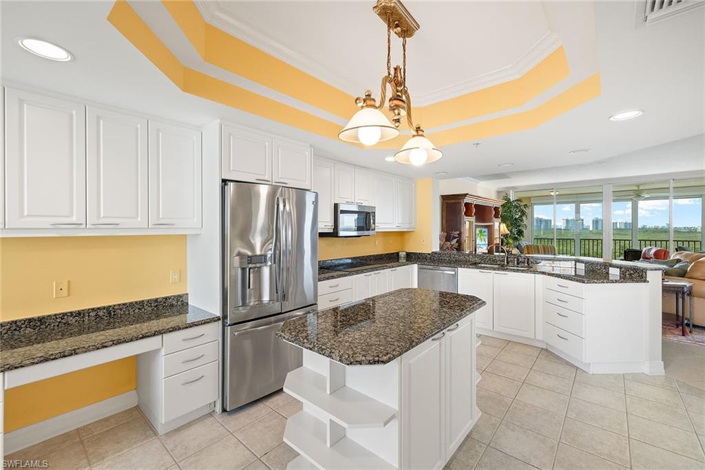 425 Dockside Drive, Unit 703 Naples, FL 34110 - Photo 16 of 43