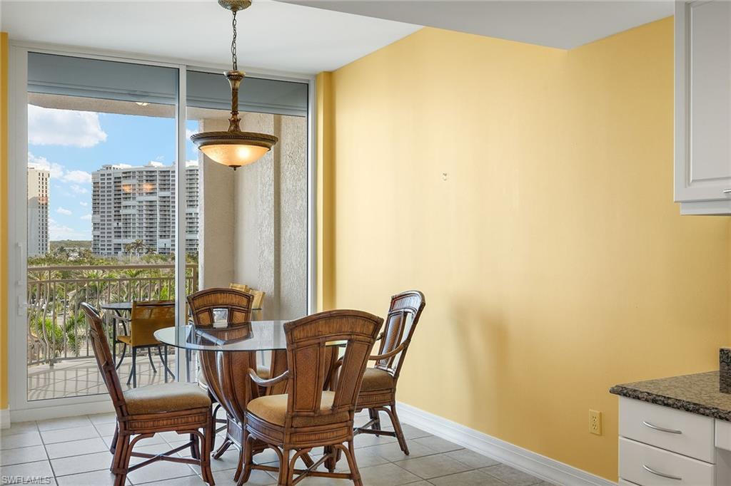 425 Dockside Drive, Unit 703 Naples, FL 34110 - Photo 18 of 43