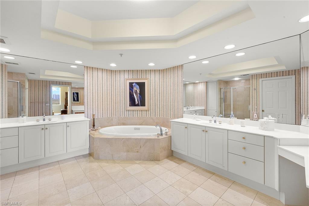 425 Dockside Drive, Unit 703 Naples, FL 34110 - Photo 24 of 43