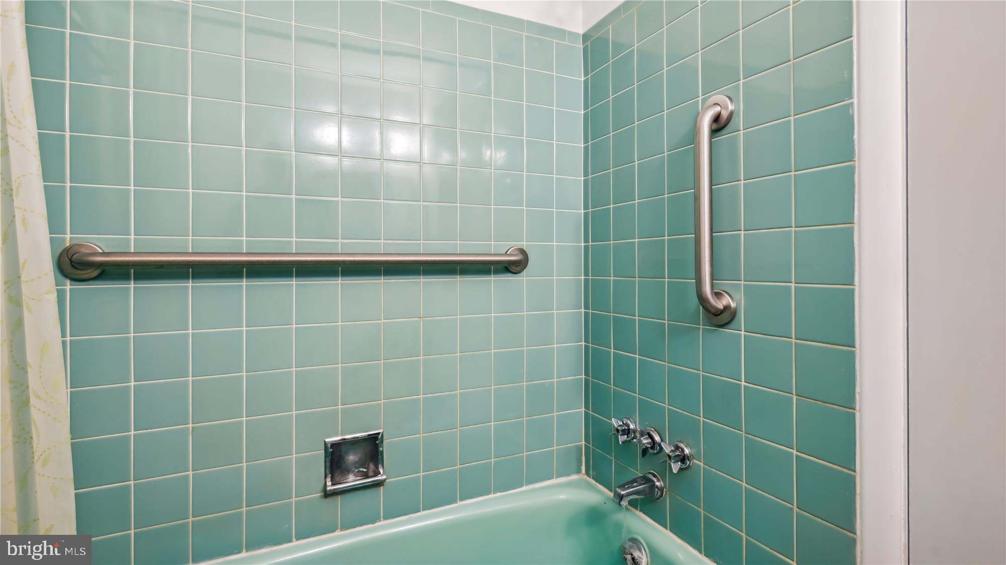 4404 Seminary Road Alexandria, VA 22304 - Photo 20 of 43 Retro tile is in great condition!