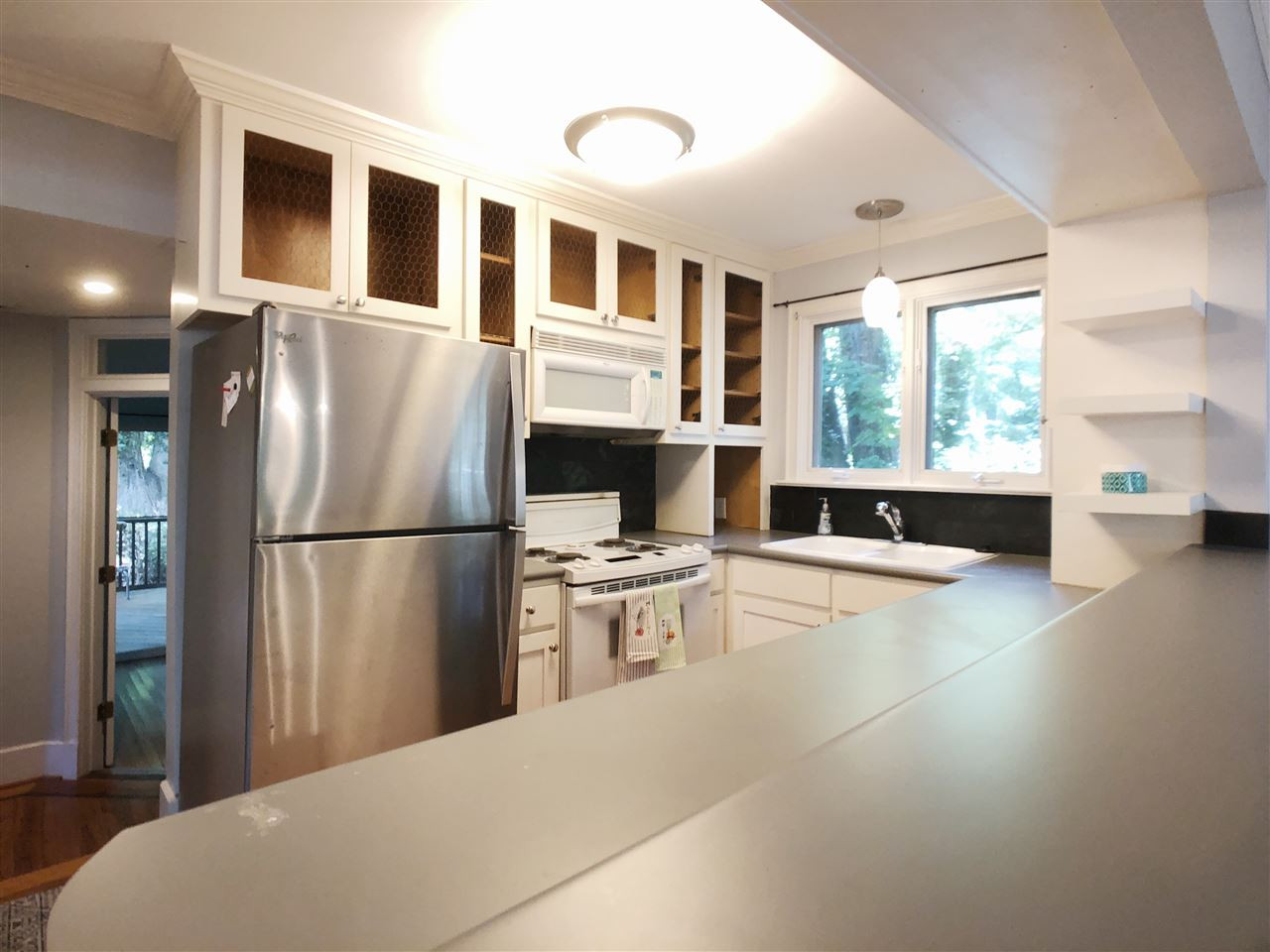 3019 Mayview Road Raleigh, NC 27607 - Photo 4 of 16 Photo 4
