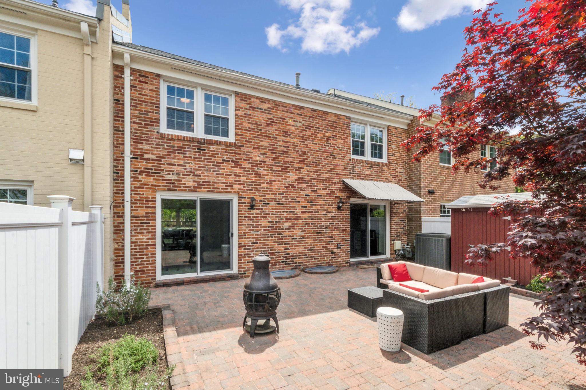 8248 Carrleigh Parkway Springfield, VA 22152 - Photo 31 of 45