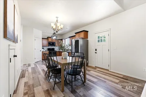 $425,000 | 10285 West Kingsbriar Drive, Boise, ID 83709