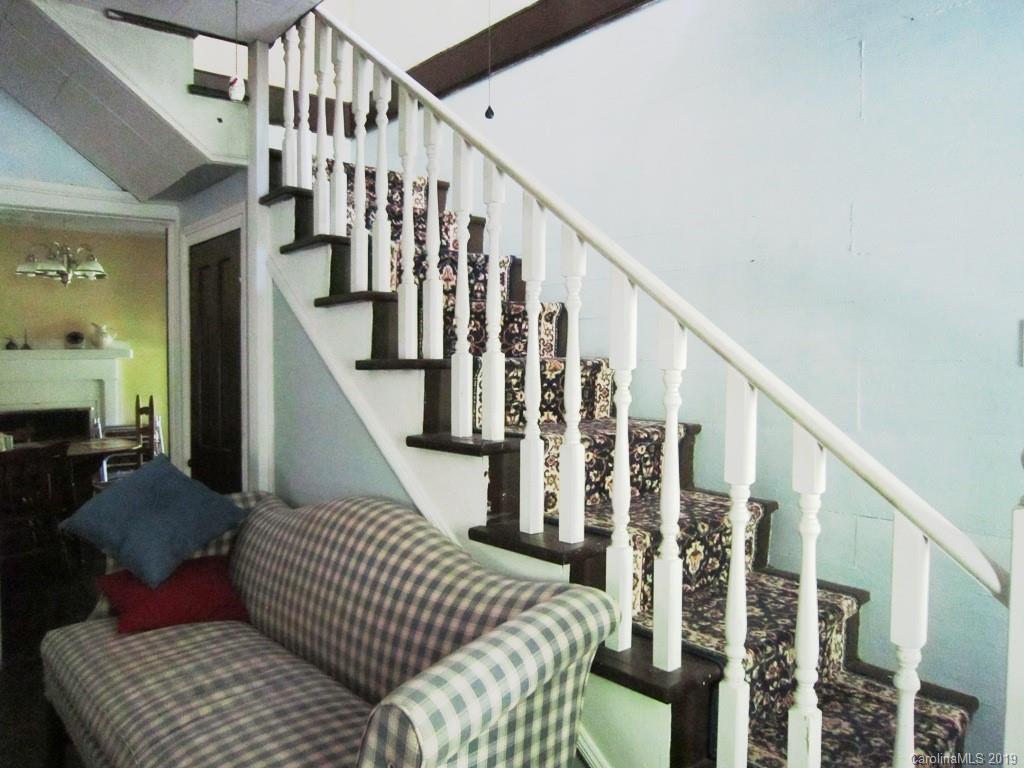 72 Sams Road Weaverville, NC 28787 - Photo 13 of 33 Gallery Image 13