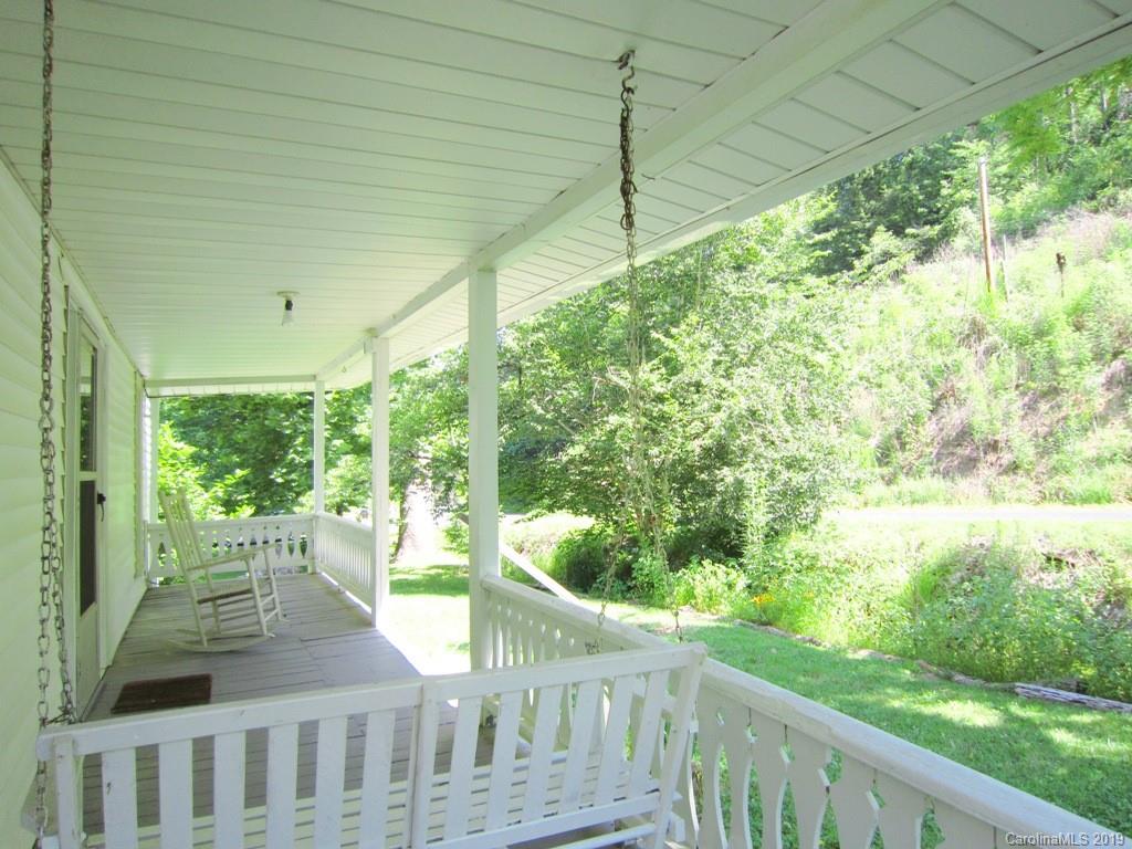 72 Sams Road Weaverville, NC 28787 - Photo 20 of 33 Gallery Image 20
