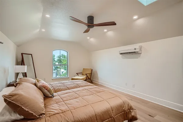 $3,700 | 21825 Briarcliff Drive, Spicewood, TX 78669