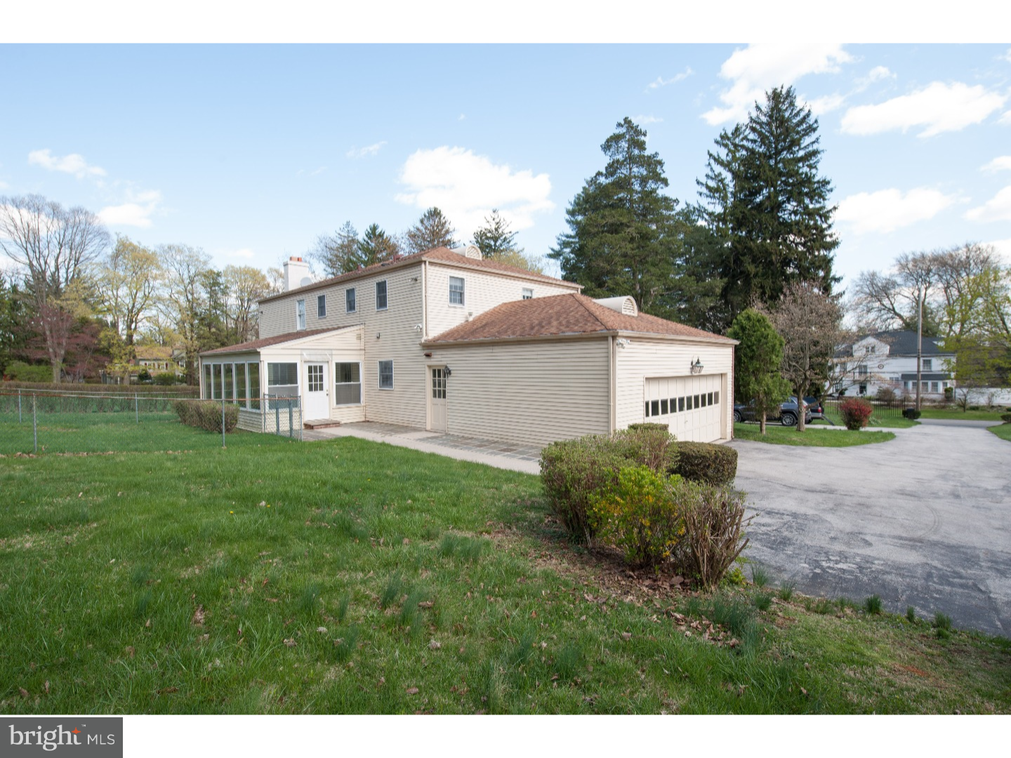 708 Conestoga Road Berwyn, PA 19312 - Photo 3 of 25