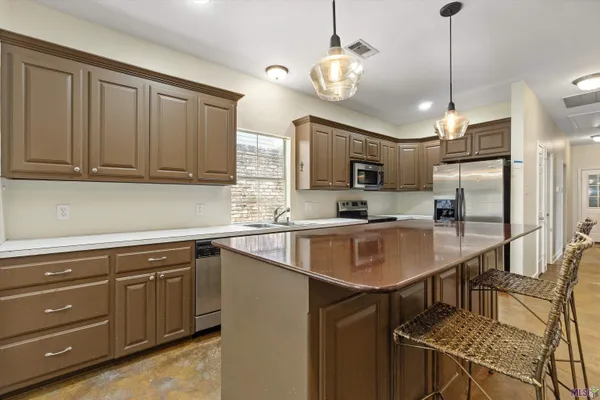 $234,900 | 270 Stoney Creek Avenue, Baton Rouge, LA 70808