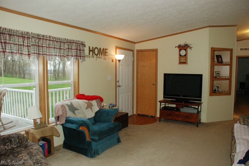4515 Hardy Ridge Road Northwest Dundee, OH 44624 - Photo 15 of 25 Gallery Image 15