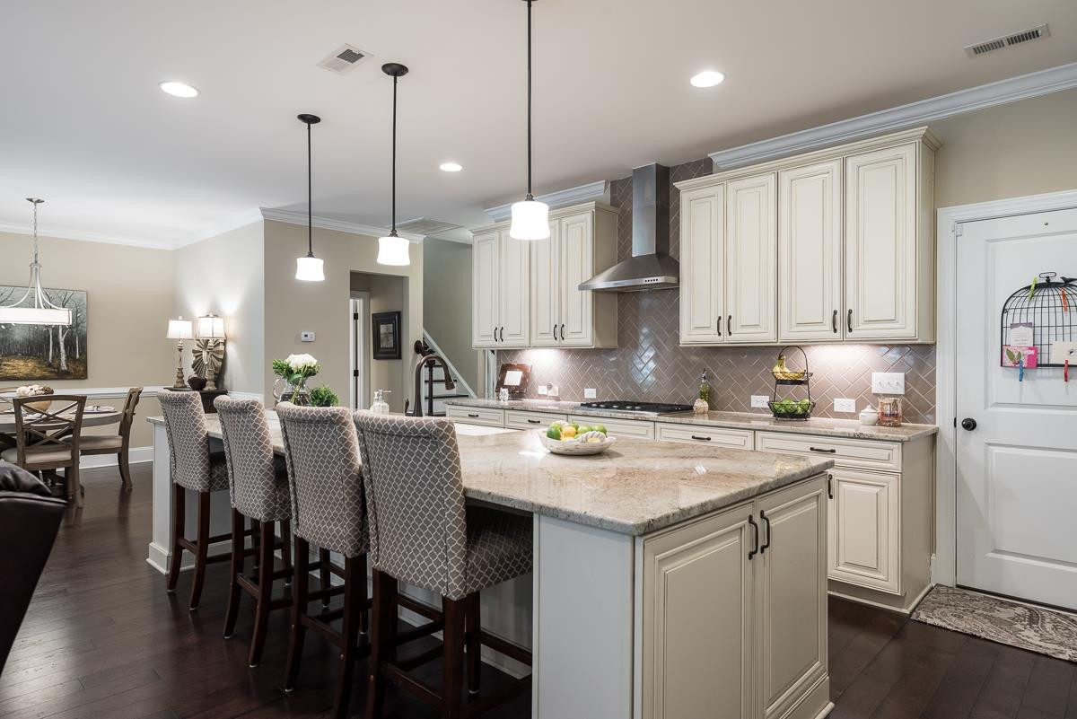 Harrington style backsplash
