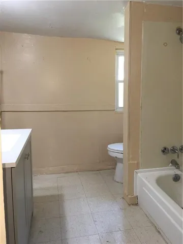 $1,300 | 3821 Panama Court, New Orleans, LA 70125