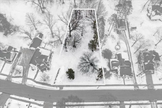 $60,000 | 611 North Jefferson Street, Lowell, MI 49331