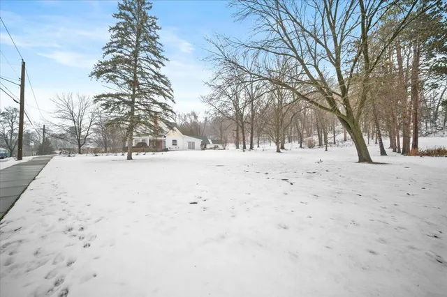 $60,000 | 611 North Jefferson Street, Lowell, MI 49331