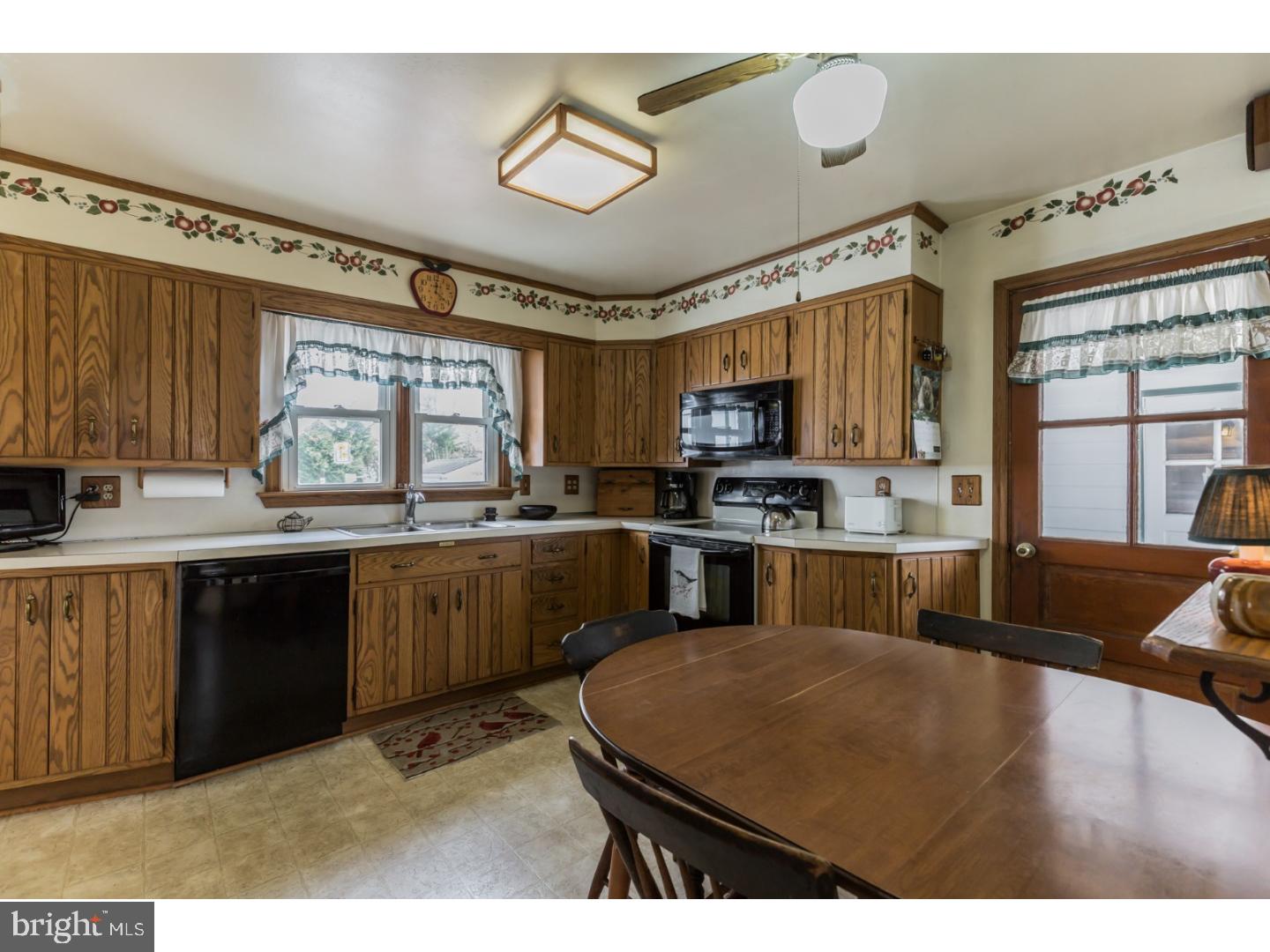 51 Auburn Road Woodstown, NJ 08098 - Photo 3 of 25 Gallery Image 3