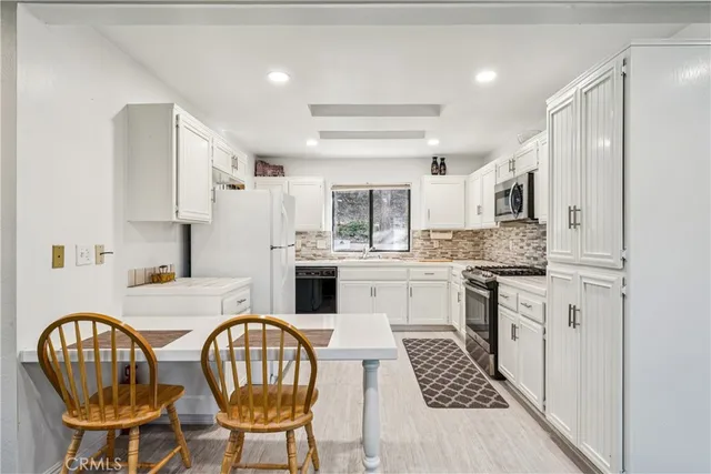 $649,000 | 965 Sandalwood Drive, Lake Arrowhead, CA 92352