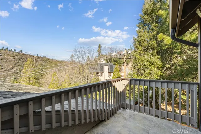 $649,000 | 965 Sandalwood Drive, Lake Arrowhead, CA 92352