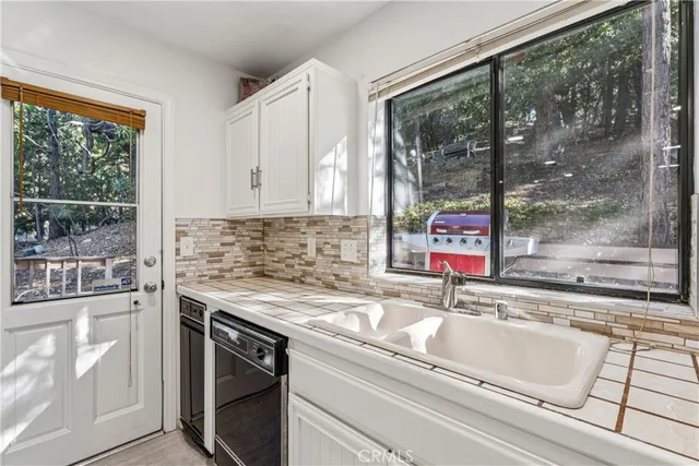 $649,000 | 965 Sandalwood Drive, Lake Arrowhead, CA 92352