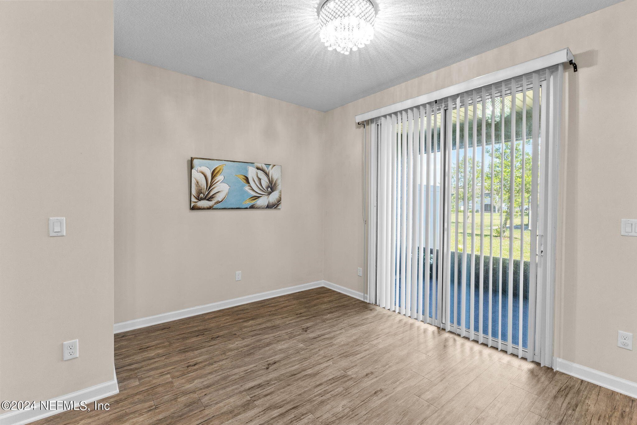 3341 Chestnut Ridge Way Orange Park, FL 32065 - Photo 10 of 37 Dining area