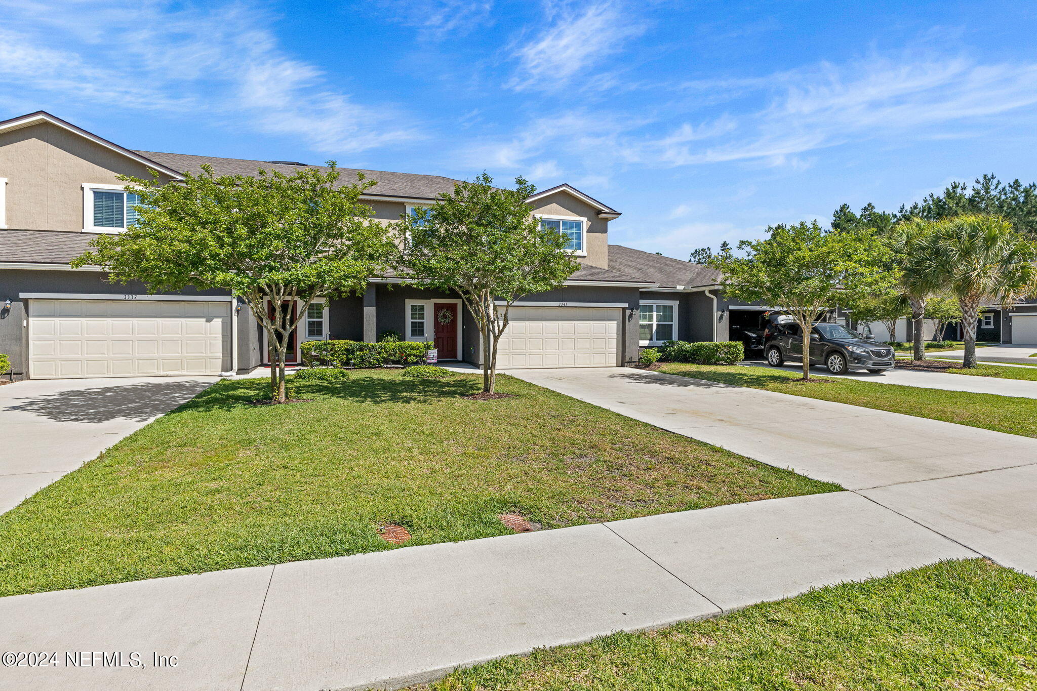 3341 Chestnut Ridge Way Orange Park, FL 32065 - Photo 28 of 37 Long driveway